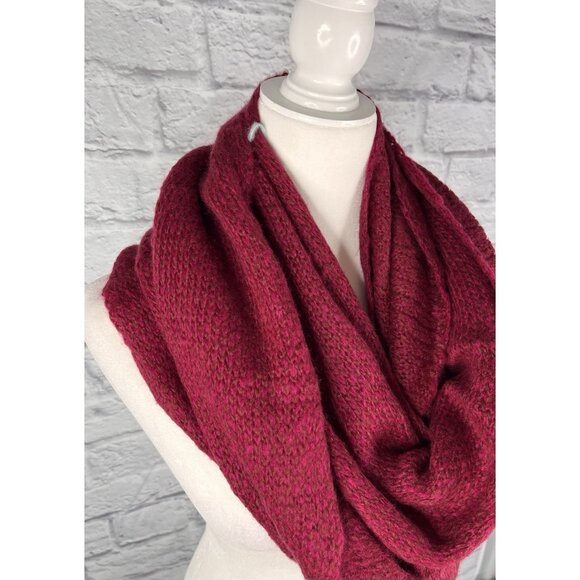 WOODEN SHIPS Women's Wine Mohair/Wool/Acrylic Infiniti Scarf - Picture 4 of 4